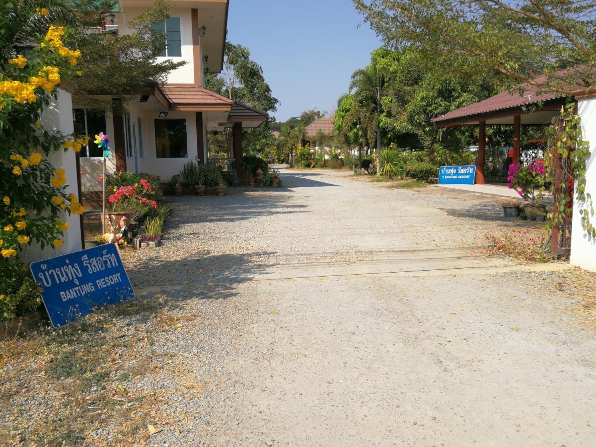 Bantung Resort Sukhothai Buitenkant foto